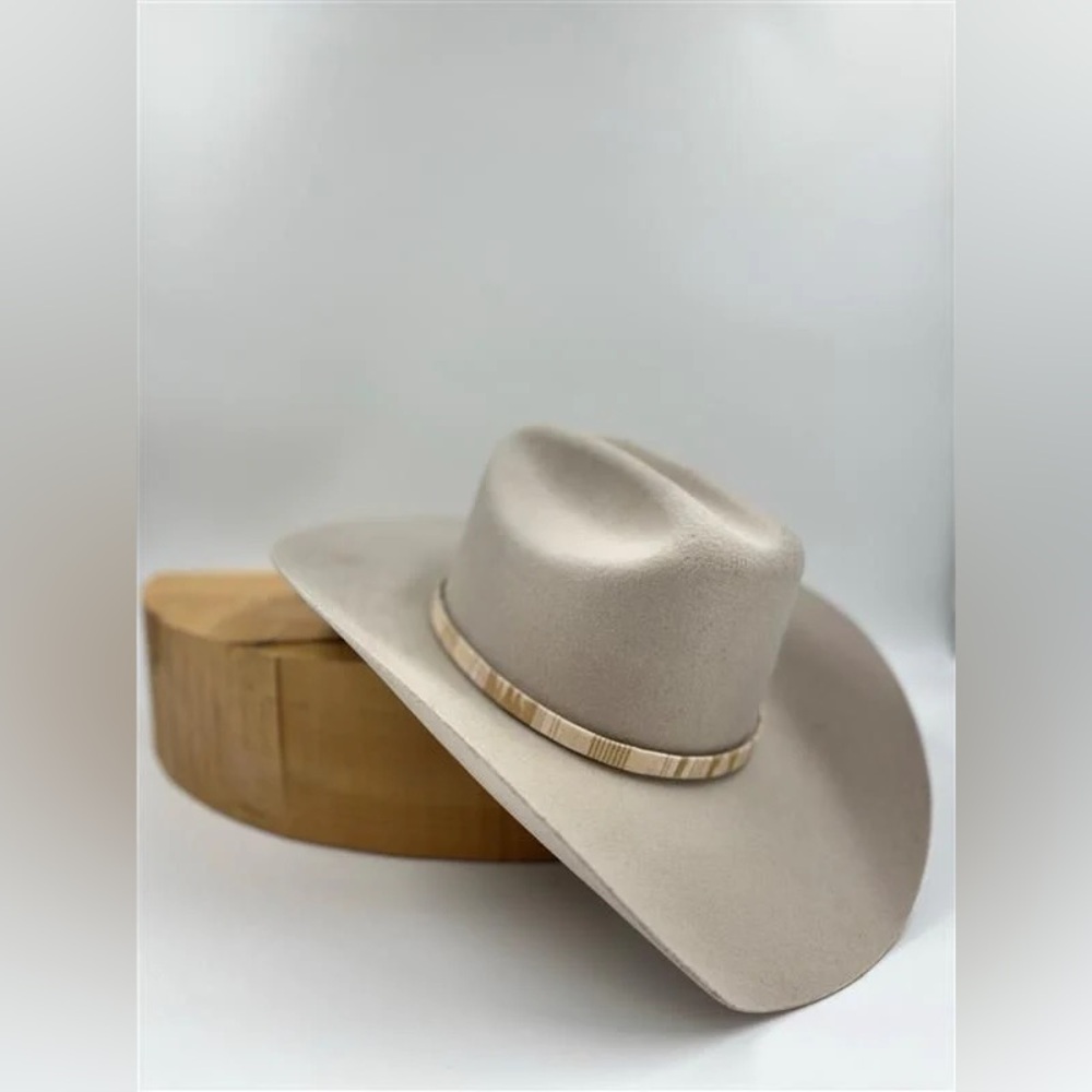 ABCO Off White Rancher Cowboy Hat - Picture 11 of 13